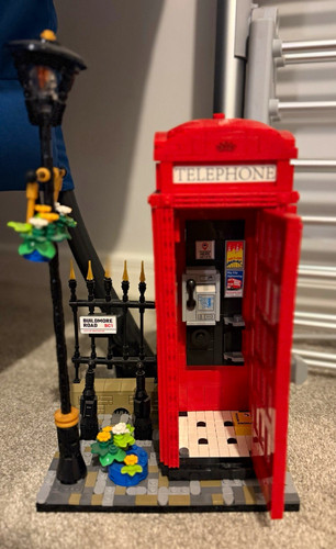 London red telephone box - telephone,